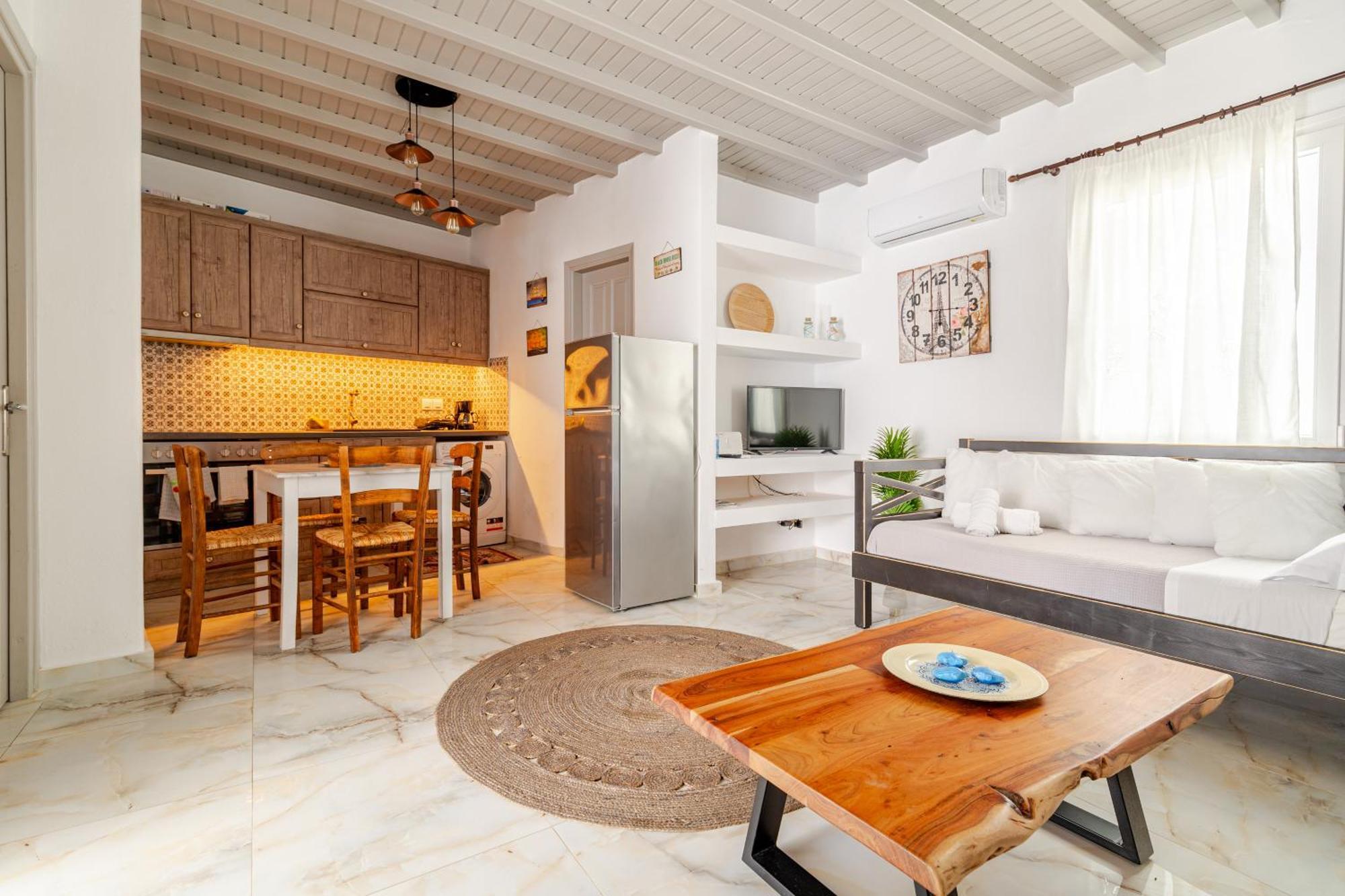 Elenitas Beach House In Ornos Buitenkant foto
