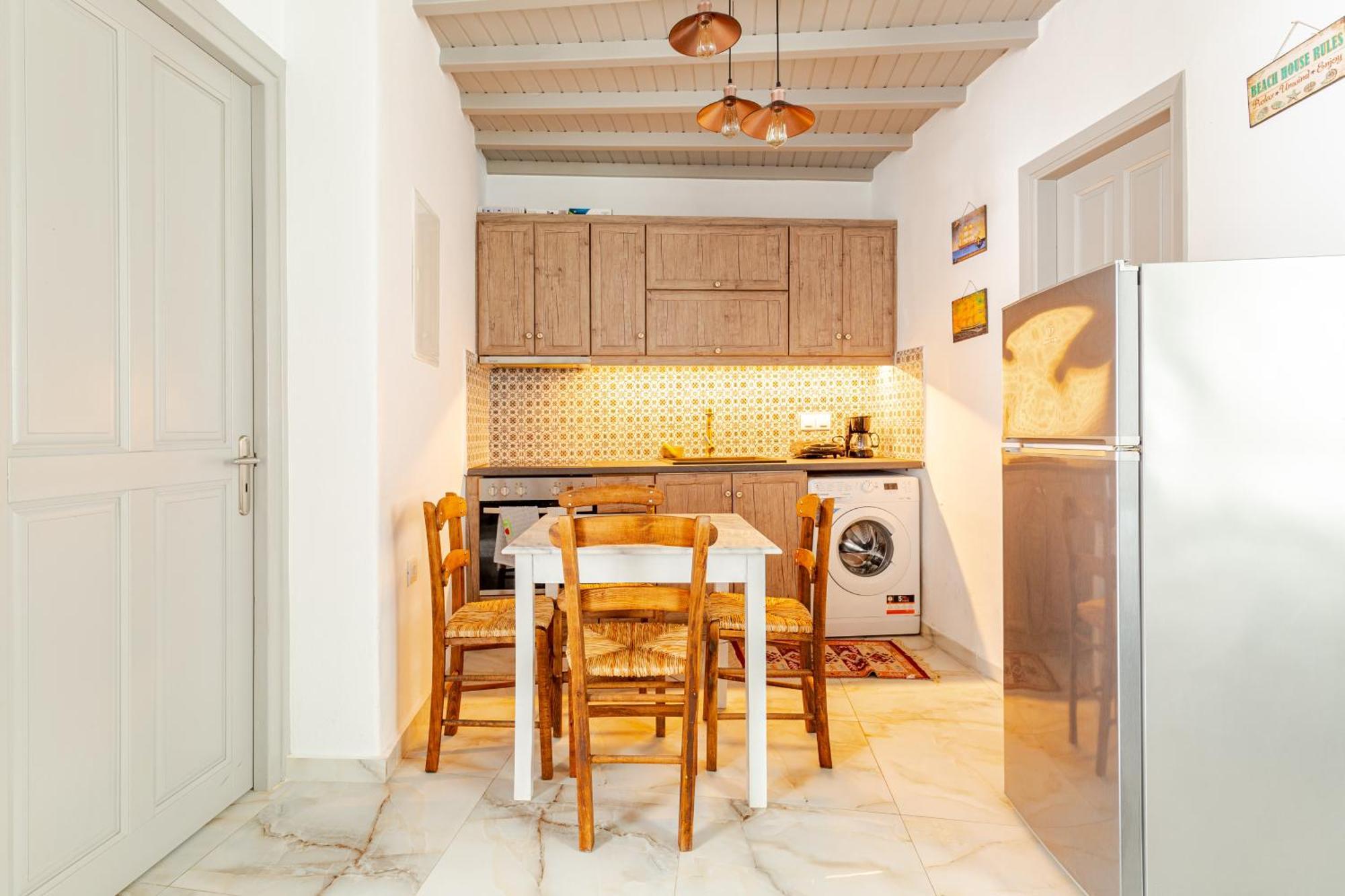 Elenitas Beach House In Ornos Buitenkant foto